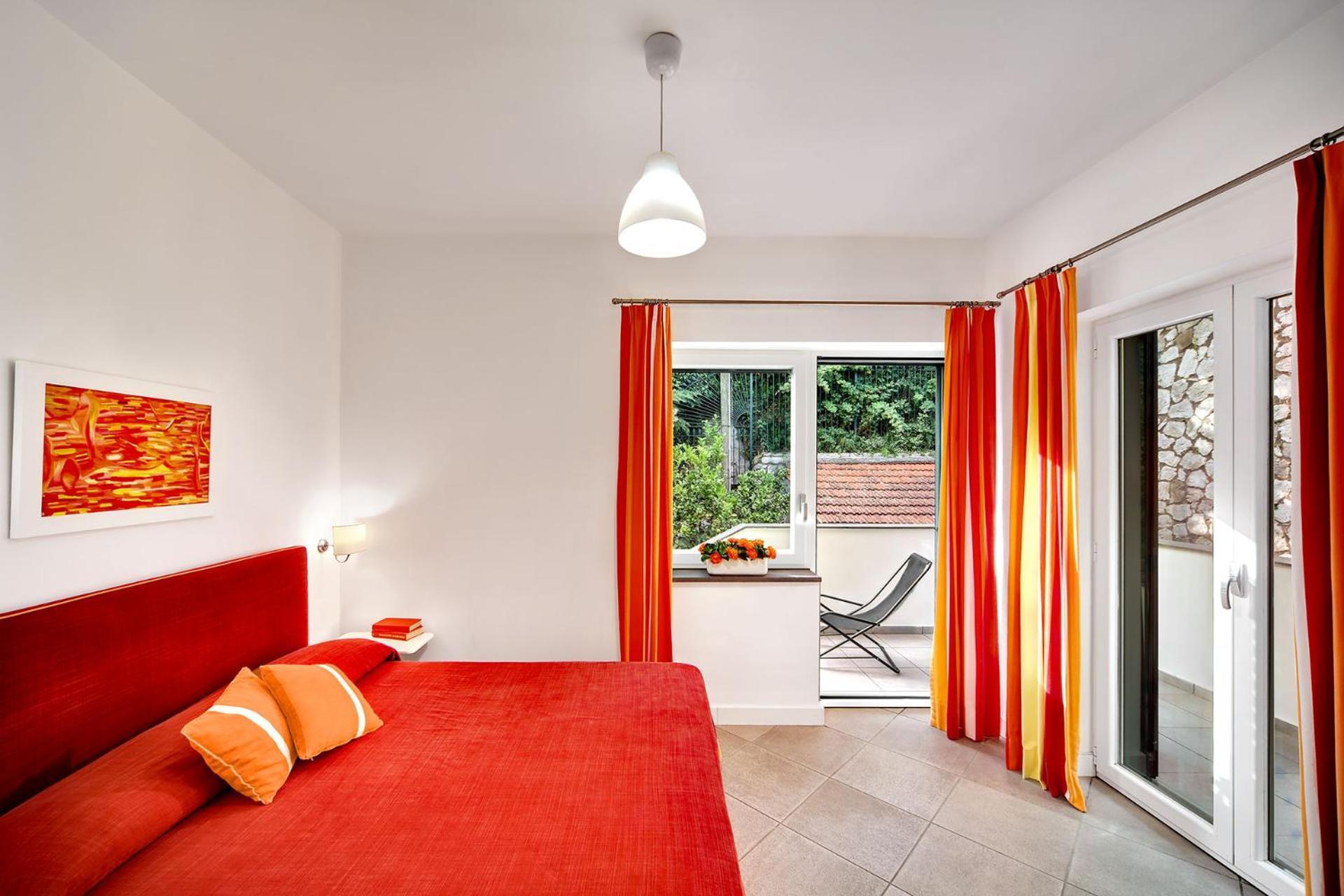 Aparthotel Le Capannelle SantʼAgata sui Due Golfi Exterior foto